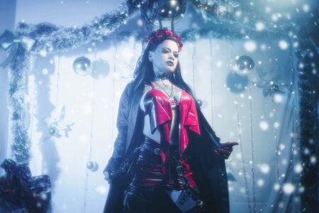 MorganaCrowley A Shiny Black Christmas Foto
