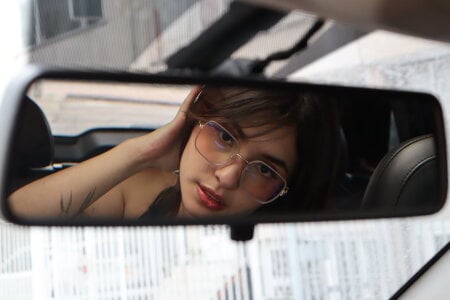 Sweet_pay the car Pic 3