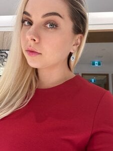 HappyIva Public Pic 2