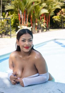 Alexa_candy18 POOL DAY🌞 Pic