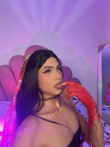 Dominique_Rae Valentine Εικόνα 3