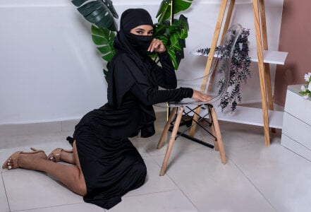 _shalimar Public Pic