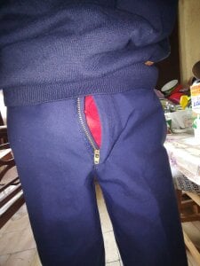 Cierre abajo del uniforme 1 od Daniel_Toussaint  6 snímek