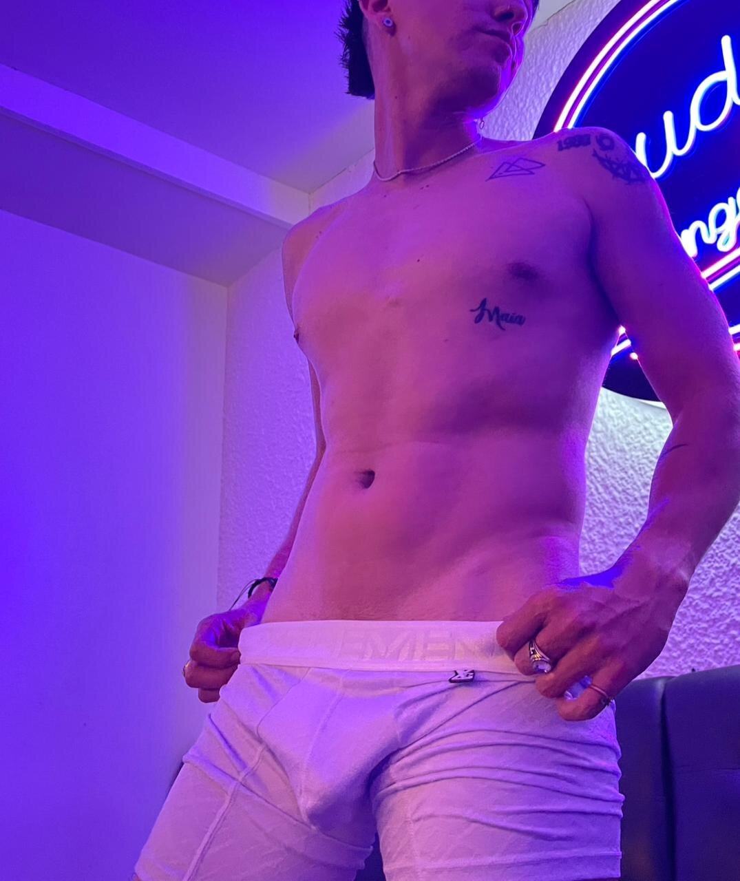 Carter_Noah_ 热门图片 3412