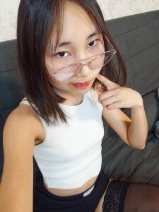Join Lissa_meow Live Sex Chat - Profiles, Reviews, & Porn