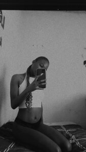 skinnyleeray Public Pic 5