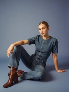 ArthurShont1 Between Movements টি ছবি