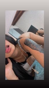 Emma_lust420 Public Pic 4