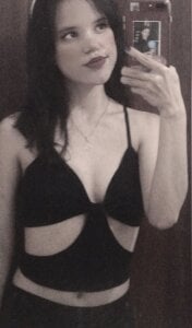 LindaWalker_ Public Pic 3