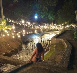 SamJones_ ME OUTSIDE Pic 5