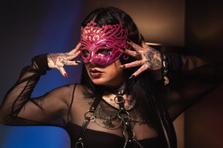 MorganaCrowley Mask photo session 🎭 Foto