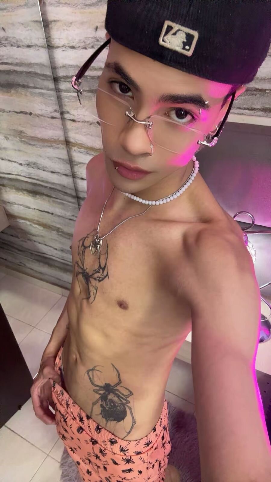 JacobBlackwell_ Gambar Trending 8022