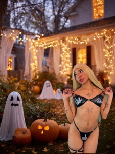 SexyNaf Sweet or naughty? 🥵🎃 Immagine  5