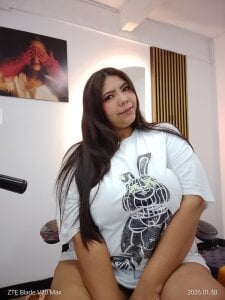 SelenaAngelXのI look so cute🌸の 2枚の写真