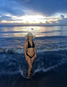 EvaniaBlu Public  2. fénykép