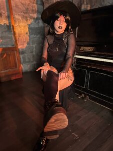 AgathaNott Happy halloween Pic 3