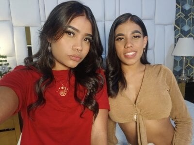 latinas de megan_and_mia  photos