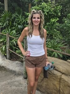 kaitlyncollins26 Just me Gambar 2