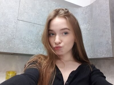 LittleCutieSandy How do you like the cute photos? 사진 4