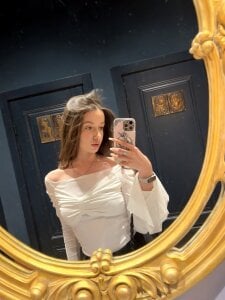 SweetSolana Slow winter days 🤍 Pic 4