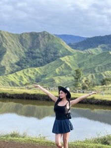 Ms_Monica Mountain Hình 3