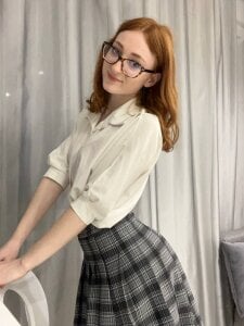 CloraGravel The Philosophy of Fleeting Pic