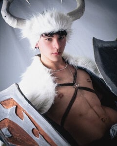 Luke_Howland happy birthday to me 🫶🏼 Pic 8