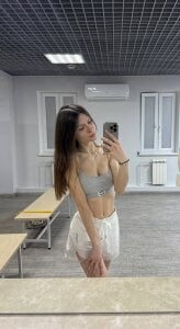 MinaMancilla GYM time Pic