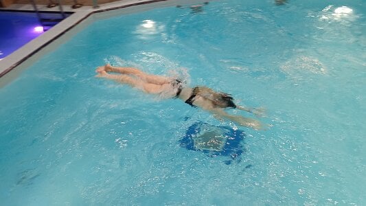 cutieMila Swimming pool зображення