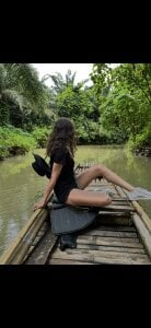 TongueLinn Public Pic