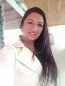 arianna_rogers
