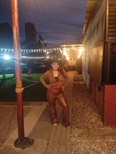 VickyJohnson1 Dressed to Tempt You Gambar 5