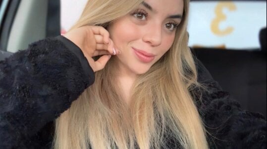 Public de Mia_blondee_  Imagens
