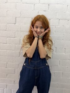 EneidaCavness Public Pic 4