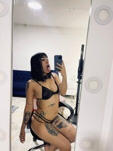 LilithVibe_ HOT Pic 3