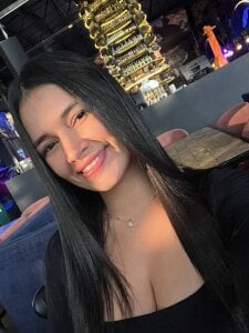 remember my honey eyes de Dahiana_Williamss  Imagens