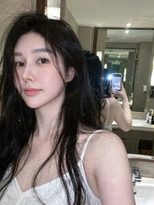 NINGNING-2025 Public Pic 4