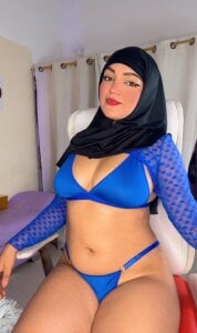 Dana-Alabi Come see this sexy hot Arab 👑😘 Pic