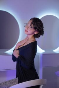 __lya_Sweet but Sinful (Brunette Edition) Bild 7