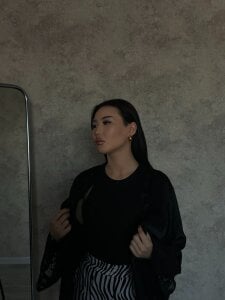 Hunnybanana Public Pic 2