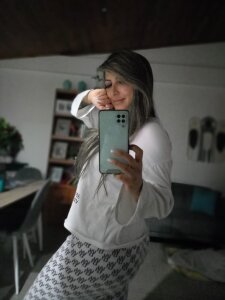 Victoria-'s photo