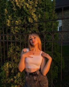 SharonEllis My lovely pic 🥰 Pic 9