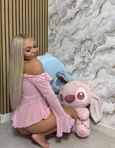 Daisy_Abby03 cute woman Pic 3