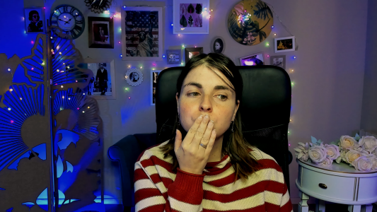 MartaEdams ❝ Do you believe in Santa Claus? — There will be so many Santa Clauses on the streets tomorrow Pic