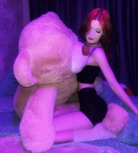 Kitty_gazeWith my lovely bear🩷 Bild 5