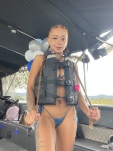 Sassha_ferrer Good vibes 😎💋🔥 Pic 5