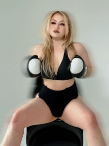 Lina de LunaXLina  4 Imagens