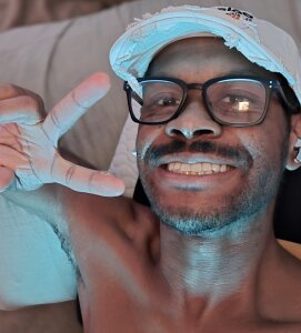 BuckinBilly Getting ready for stream Pic 3