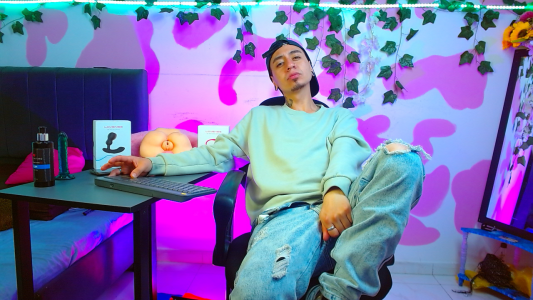 AngelJunior01 Something casual 😊 Billede