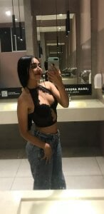 ScarlettBlaze_ Mirror ♥ Pic 2